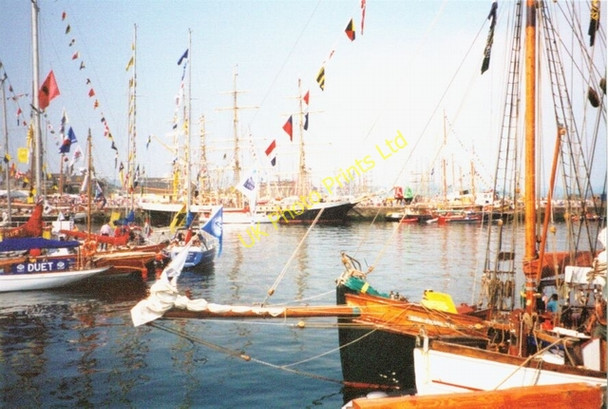 Photo 6"x4" Tall Ships in Victoria Harbour, Greenock Greenock\/NS2776 c1999