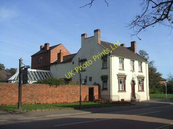 Photo 6"x4" Beacon Hotel near Sedgley Beacon Sedgley c2006