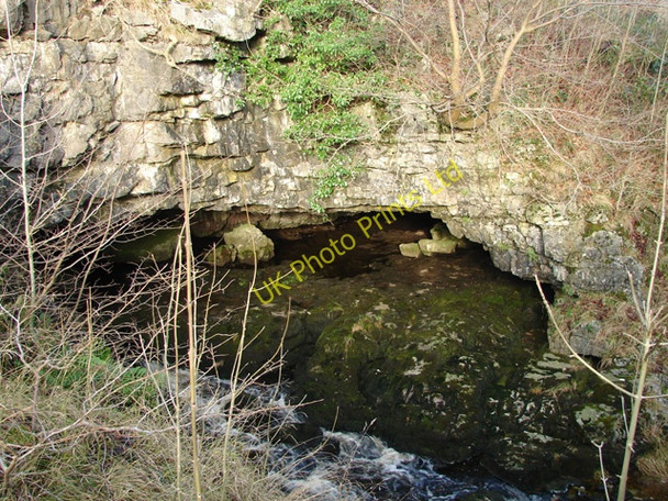 Photo 6"x4" Clapham Beck emerges from an Ingleborough Cave Clapham\/SD7469 c2005