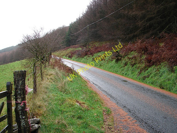 Photo 6"x4" Mountain road through Cwmberwyn Craig Clogan c2006