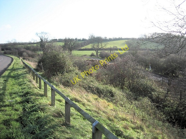 Photo 6"x4" The old road Diseworth c2006