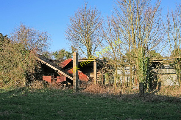 Photo 6"x4" Derelict huts north of Bottom Bungalow, nr Chilton Candover Chilton Candover c2007