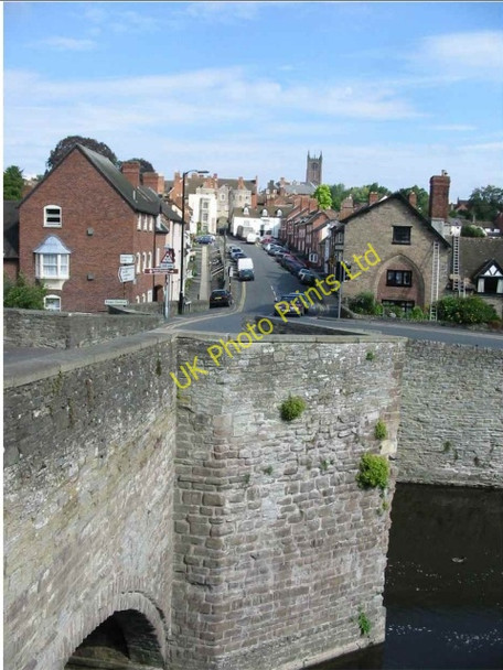 Photo 6"x4" View of Lower Broad Street, Ludlow, from Ludford bridge. Ludlow c2004
