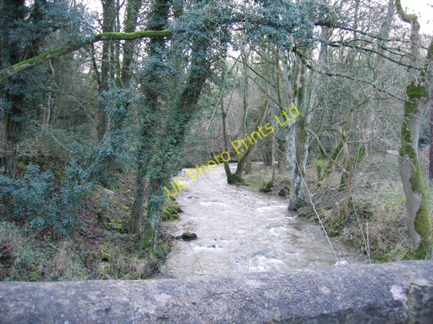 Photo 6"x4" River Alyn Upstream from Pont Newydd Pont-newydd\/SJ1865 c2007