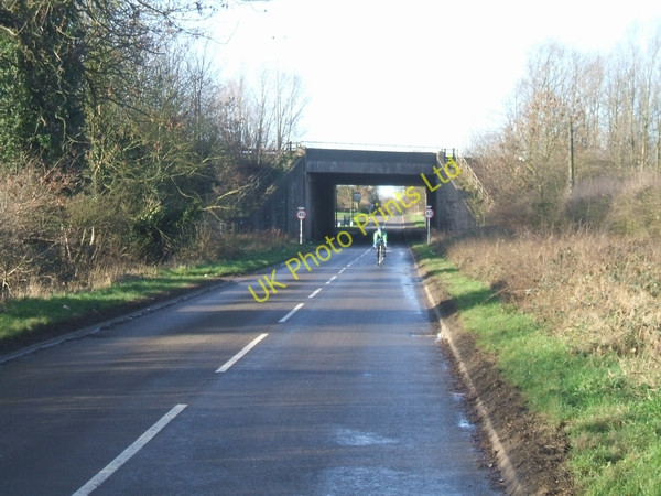 Photo 6"x4" Cyclist finishing the 'Straight Mile' Calf Heath c2007