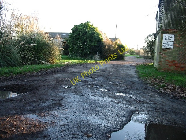 Photo 6"x4" Entrance to Knell Farm on Knell Lane. Cop Street c2007