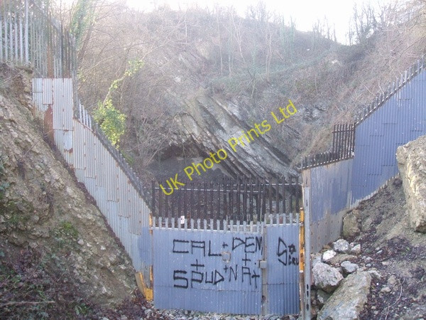 Photo 6"x4" Sealed off quarry entrance at Wren's Nest Dudley\/SO9390 c2007