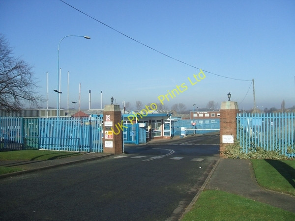 Photo 6"x4" Factory Entrance Fordhouses c2007