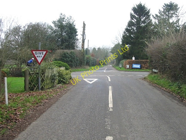 Photo 6"x4" Cross roads at Rhodes Minnis Rhodes Minnis c2007