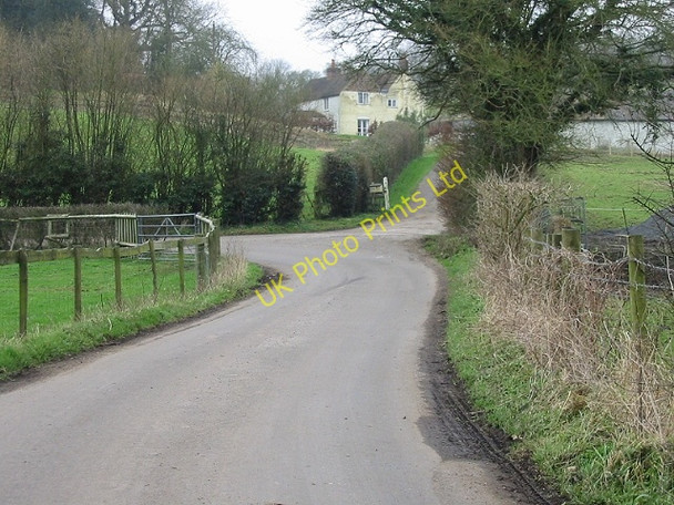 Photo 6"x4" Fryarne Park on sharp bend, Pett Bottom Road Stelling Minnis c2007