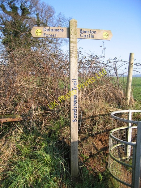 Photo 6"x4" Sandstone Trail Signpost Clotton Common c2007