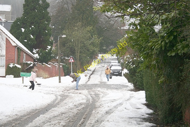 Photo 6"x4" Clearing the Snow in Assarts Road Brand Green\/SO7641 c2007