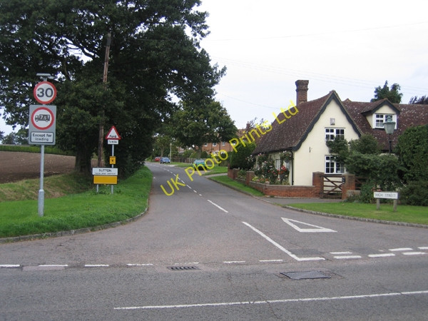 Photo 6"x4" High Street, Sutton, Beds Sutton\/TL2247 c2005
