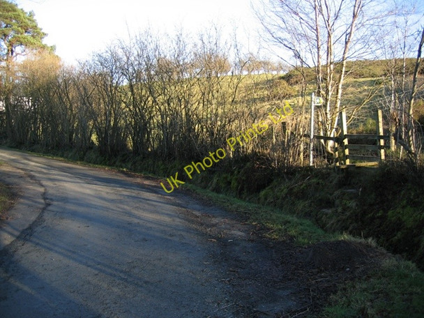Photo 6"x4" Minor Road Corner Graianrhyd c2007