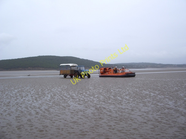 Photo 6"x4" Morecambe Bay Grange-Over-Sands c2006