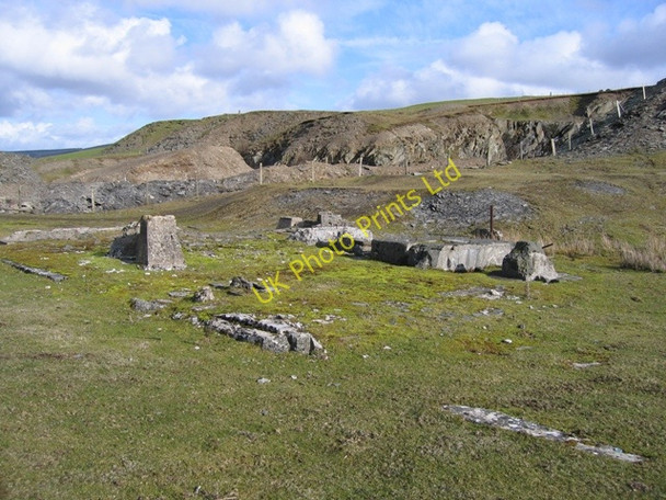 Photo 6"x4" Remains of Quarry Buildings below Llantysilio Mountain #2 Bryneglwys\/SJ1447 c2007