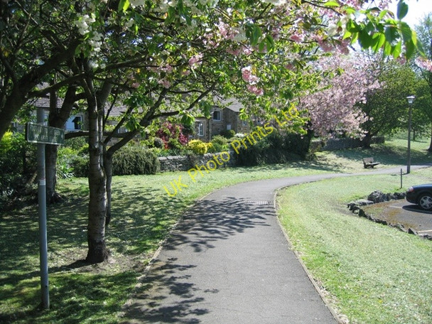 Photo 6"x4" Footpath to The Green and Upper Settle Settle c2007