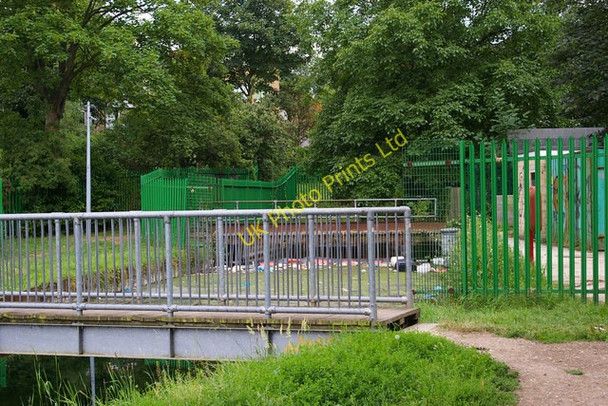 Photo 6"x4" New River at Wightman Road Hornsey c2006