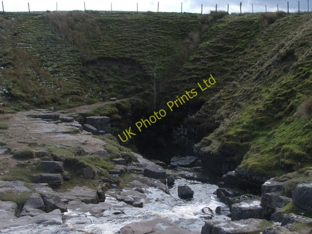 Photo 6"x4" Gaping Gill. Newby Cote c2007 P2