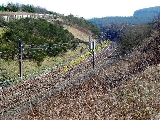 Photo 6"x4" Railway Cutting Near Beattock Summit March\/NS9914 c2007