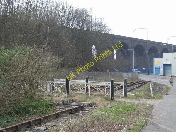 Photo 6"x4" Dunstall Viaduct from Gorsebrook Road Wolverhampton c2007