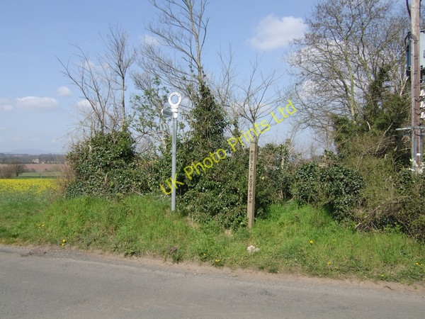 Photo 6"x4" Footpath at the lane end Ackleton c2007