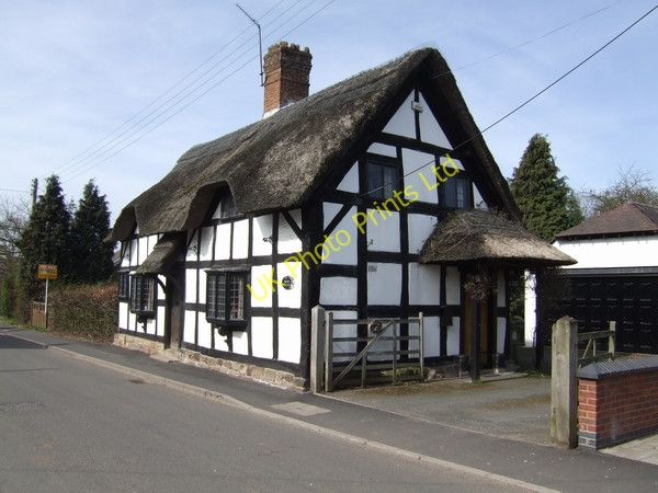 Photo 6"x4" Briar Cottage Church Eaton c2007