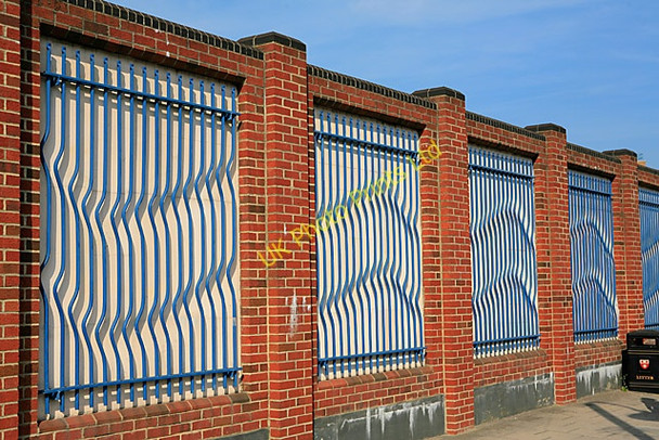 Photo 6"x4" Decorative railings between Western Esplanade and the railway line, Southampton Southampton c2007