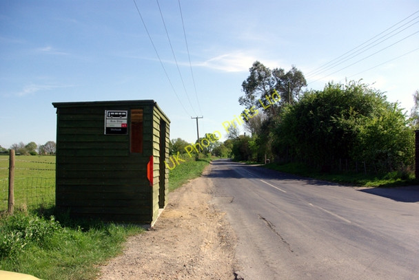 Photo 6"x4" Shirkoak bus stop Shirkoak c2007