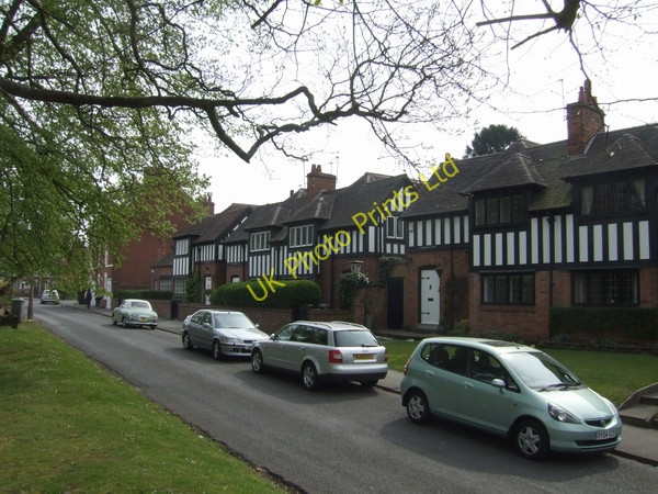 Photo 6"x4" Arts and Crafts Cottages Stockwell End c2007