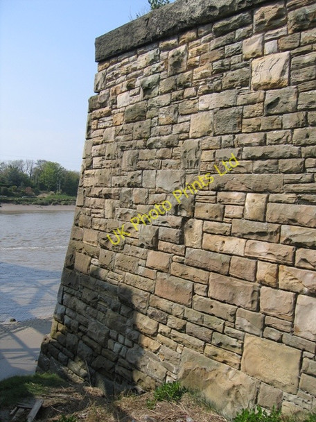 Photo 6"x4" Queensferry Old Bridge Abutment Garden City\/SJ3269 c2007