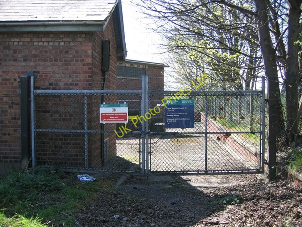Photo 6"x4" Queensferry Land Drainage Pumping Station Garden City\/SJ3269 c2007