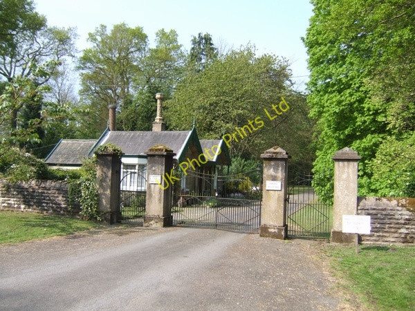 Photo 6"x4" Lodge to Willey Park Broseley c2007