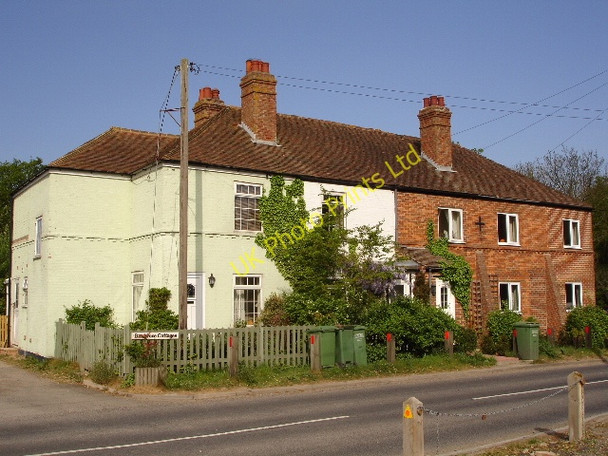Photo 6"x4" Row of cottages Hythe\/TR1634 c2007