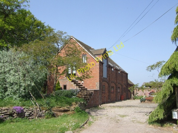 Photo 6"x4" Converted Barn Meadowley c2007