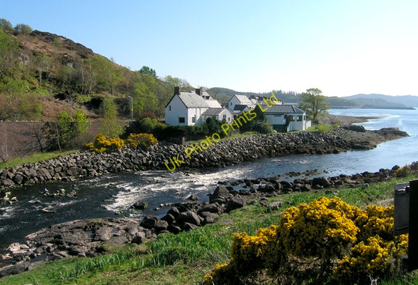 Photo 6"x4" Lochinver from across the River Inver Lochinver\/NC0922 c2007