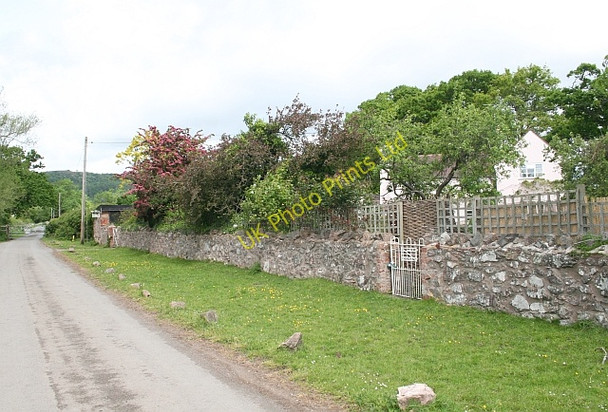 Photo 6"x4" Gate Cottage, Hancocks Lane Marl Bank c2007