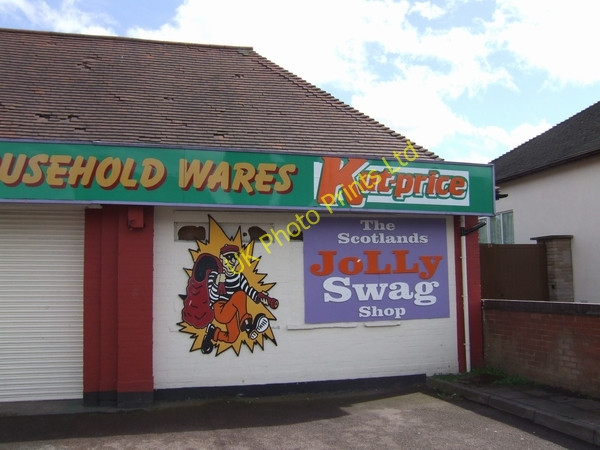 Photo 6"x4" Not an open invitation at 'The Scotlands' Wednesfield c2007