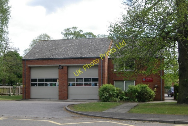 Photo 6"x4" Ascot Fire Station Ascot c2007
