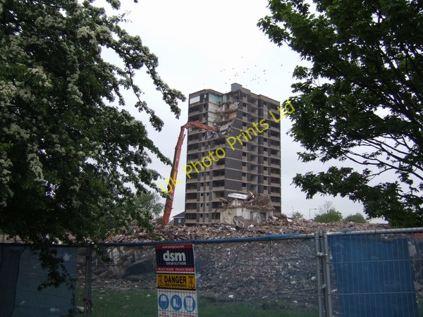 Photo 6"x4" Gone at last! the disappeared geograph Darlaston c2007