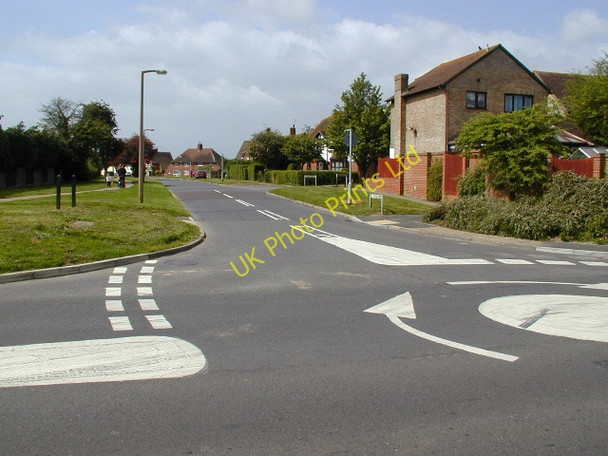 Photo 6"x4" Canal Road Yapton, junction with Main Road Yapton c2007