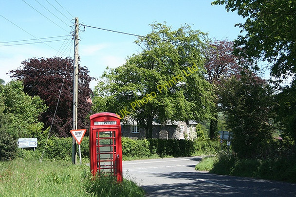 Photo 6"x4" Filleigh: telephone box Filleigh\/SS6627 c2007