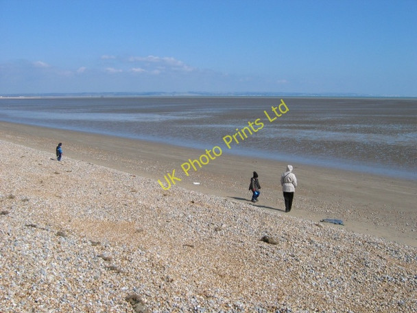 Photo 6"x4" Shingle, sand, and mud New Romney c2004