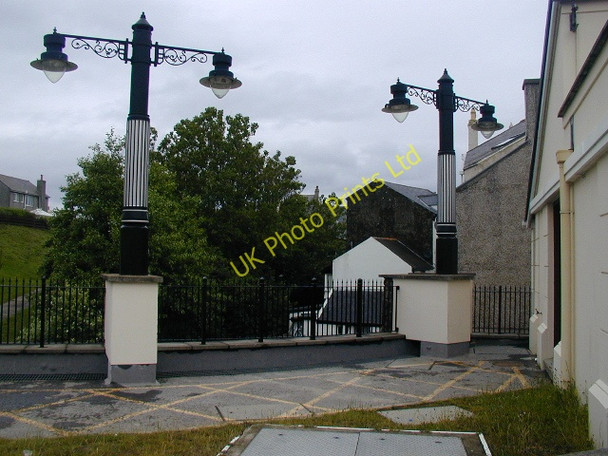 Photo 6"x4" Impressive lampposts, Port Erin Four Roads\/SC2068 c2007