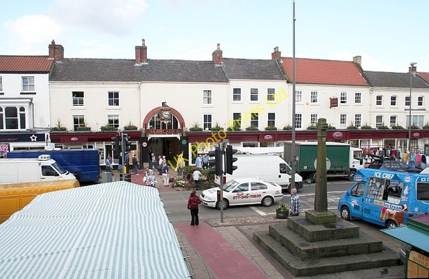 Photo 6"x4" Wednesday Market, 10:15 Northallerton c2007