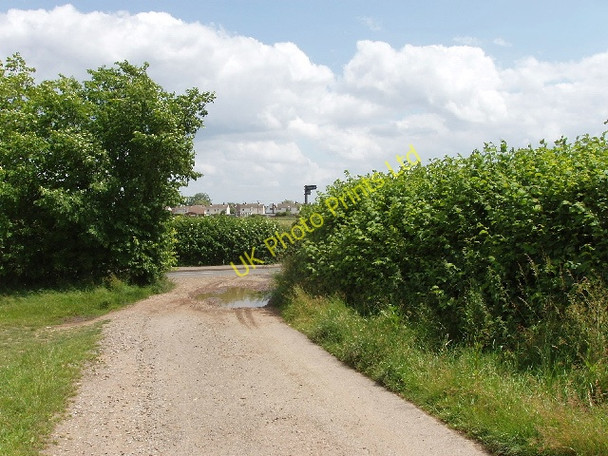 Photo 6"x4" John Bunyan Trail enters Wootton Hall End\/TL0045 c2007