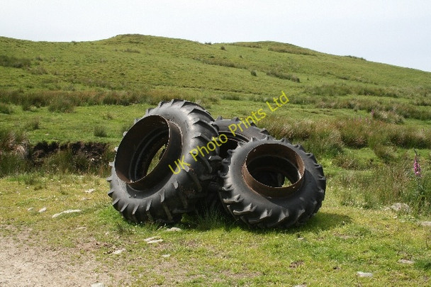 Photo 6"x4" Tractor Tyres. Machrihanish c2007