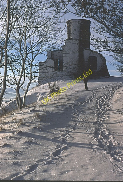 Photo 6"x4" Kinnoull Tower Perth\/NO1123 c1979