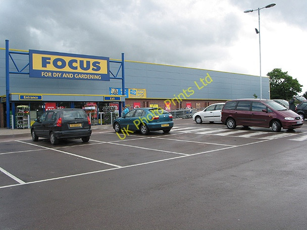 Photo 6"x4" DIY store car park Ross-on-Wye Ross-on-Wye c2007