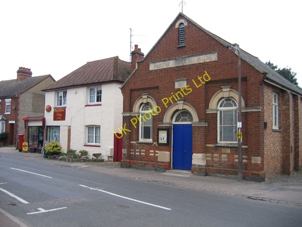 Photo 6"x4" Meppershall High Street, Beds Meppershall c2005